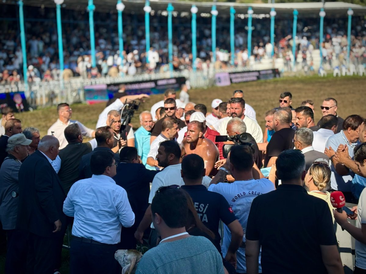 Tepenin Aslanları Kurtdere Er Meydanında! 🤼‍♂️