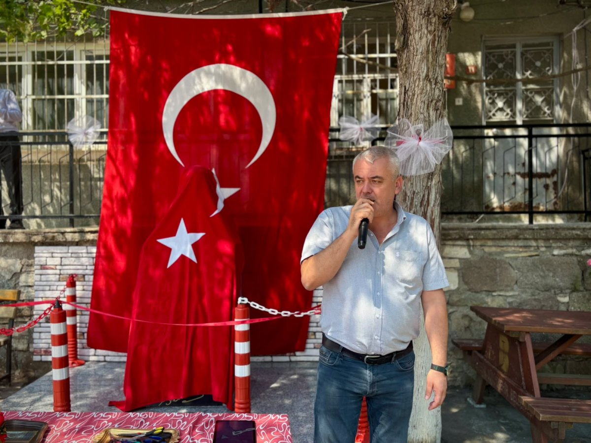 Köylü Milletin Efendisidir !